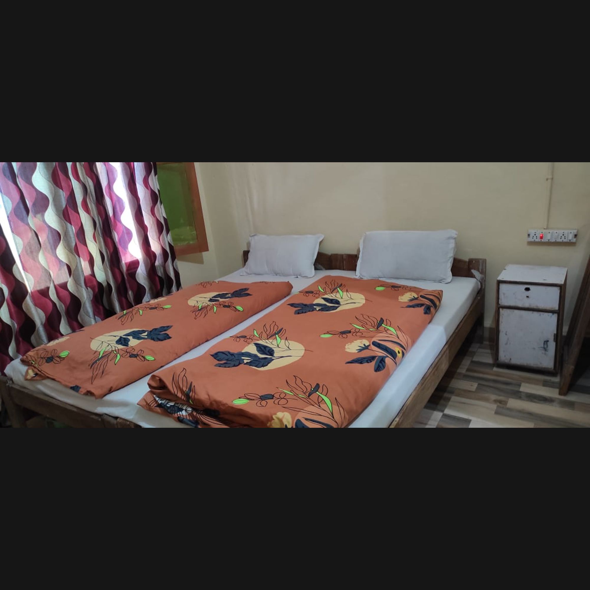 Parmar Guest House - Tap to explore photos