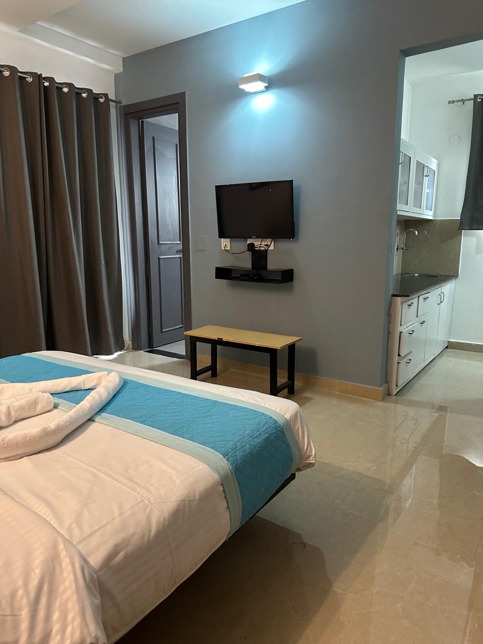 Azure Villa near Medicity Medanta - Tap to explore photos