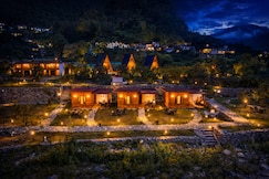Cabana Riverside Resort - Kainchi Dham, Kosya Kutauli