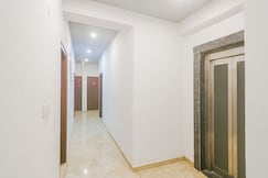 Hotel O Shri Ram Hotel, Gurgaon