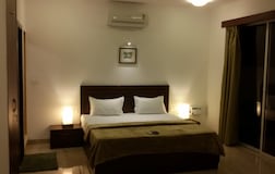 LUXURY ROOM WITH BALCONY