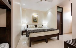 Service Apartment