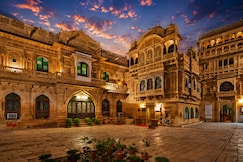 WelcomHeritage Mandir Palace, Kolayat