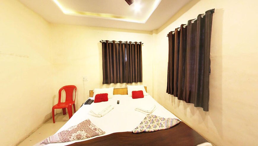 Godavari Lodge - Tap to explore photos