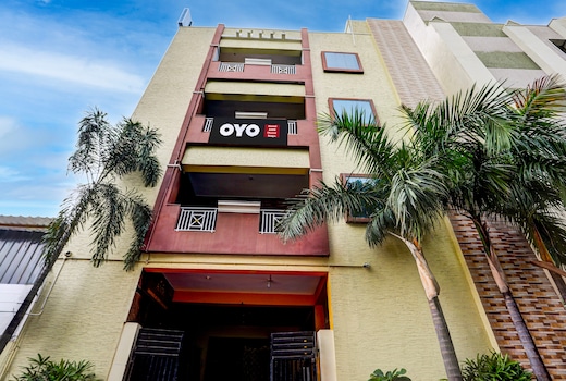 Hotel O by OYO AMR Home Stays