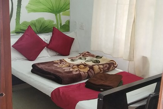 Ooty Budget Stay | Rooms & Wi-Fi