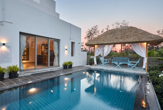 MANNA  VILLA