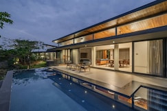 Lakeshore, Karanjwan