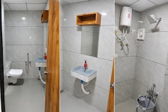 Hotel The Grand Jashi Residency, Disa