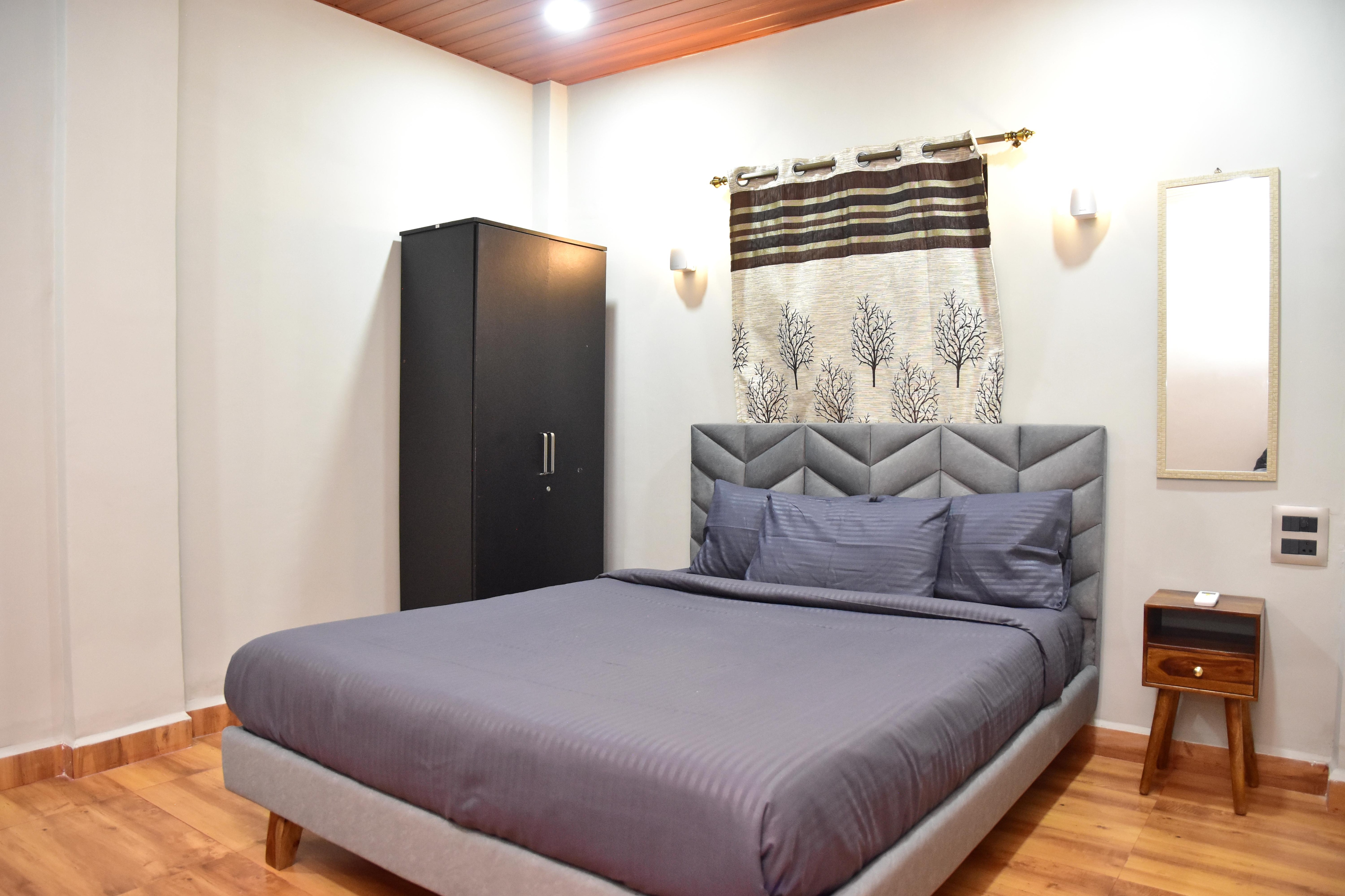 Amson Villa Bogmalo close to beach and airport - Tap to explore photos