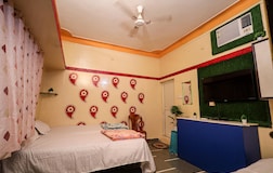 6 Beds Deluxe room (Interconnected two bedrooms)