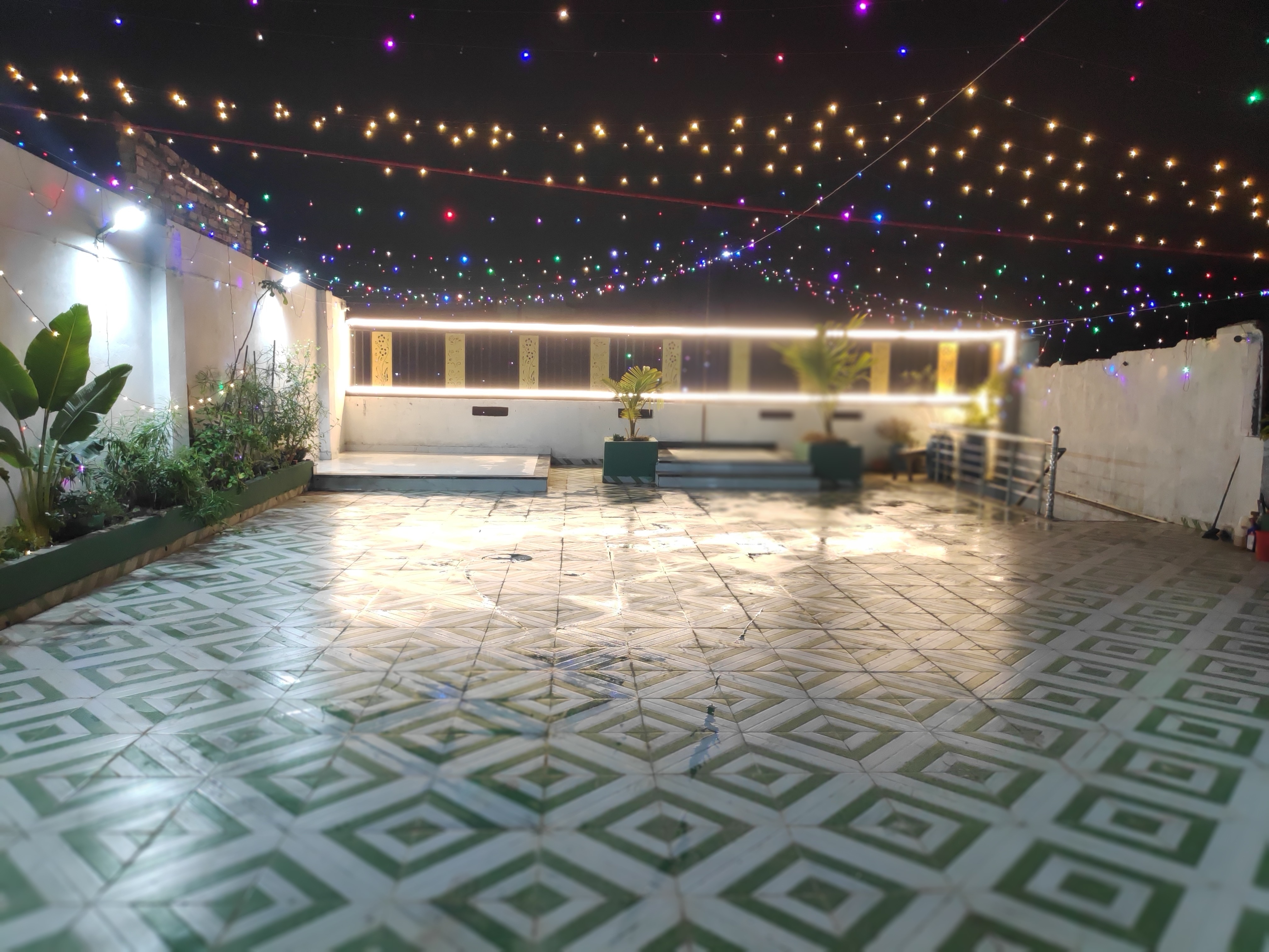 Shree Ram SIA Hotel and Banquets - Tap to explore photos