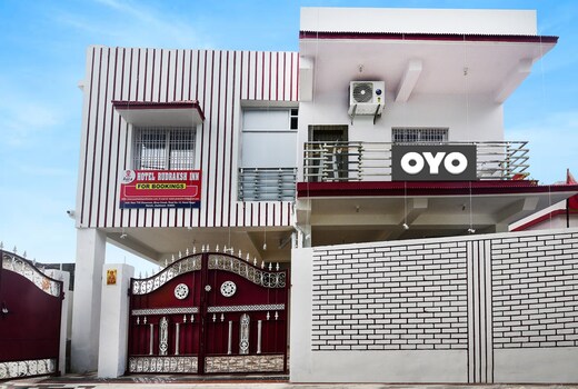 Super Hotel O Rudraksh Inn