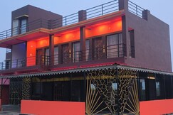 Aroma Dar Chini, Purulia
