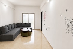Cozy 2 BHK Apartment Chandani Chowk Friends or Family, Pune