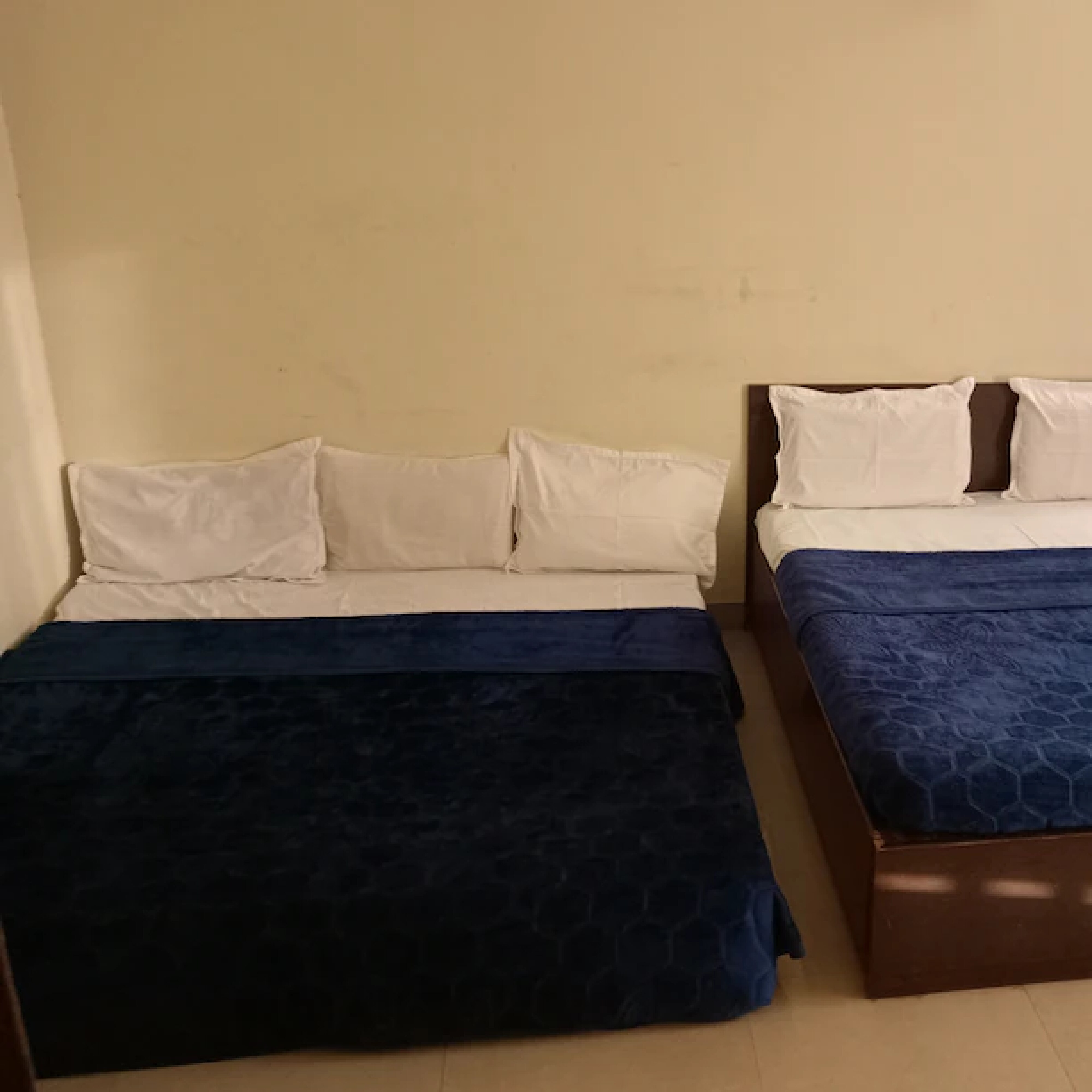 Radha 2 C 202 - A luxury Stay - Tap to explore photos
