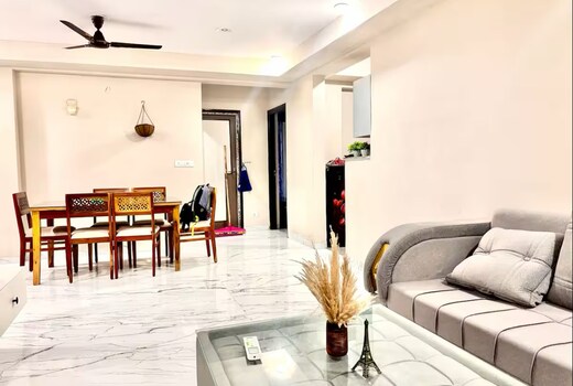 Spacious 3BHK Apartment  City View  Prime Location
