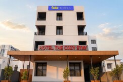 FabHotel The Cozy Stay, Indore