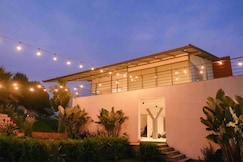 Avana villa I wooden I Pool view, Vikarabad
