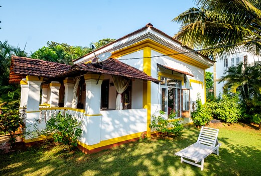 Roam Home | Casa Sio 1 BHK Pool Villa