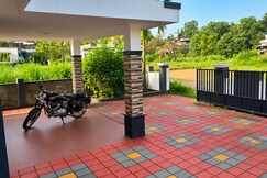 1 Storey Home Near Beach Private Villa for Groups, Mangalore