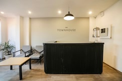 Townhouse Sector 46 Gurgaon Near Appu Ghar, Gurgaon