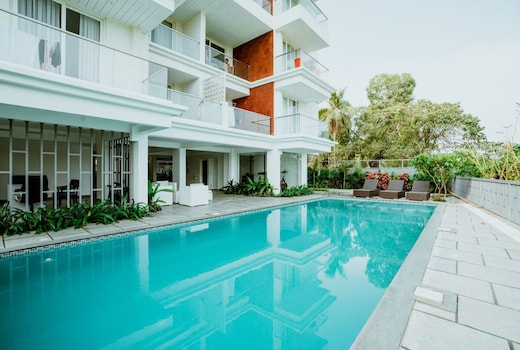 Azura by Coral Stays Calangute 1bhk service apartment