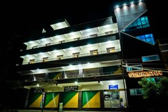 Hotel Elite Crown Luxury Inn, Palani