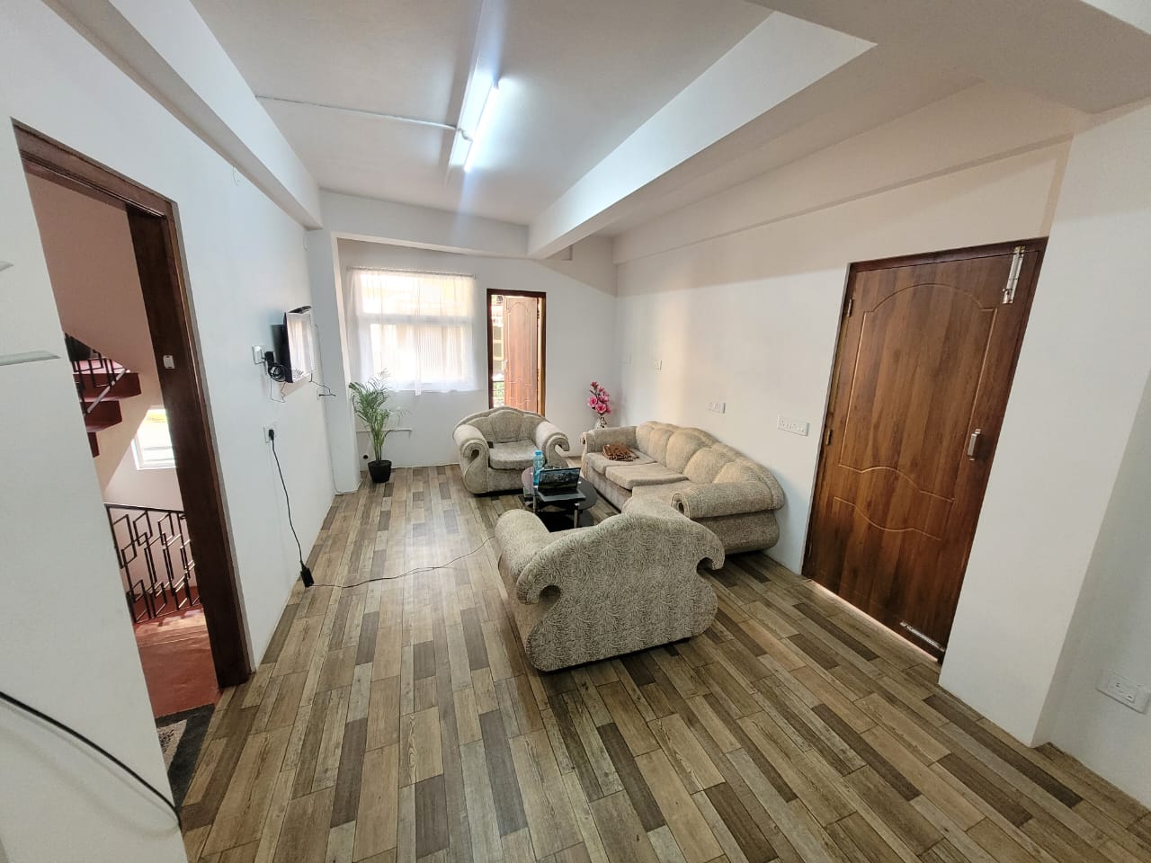 Sweet Homestay - Tap to explore photos