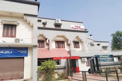 Hotel Diamond Palace, Sirohi