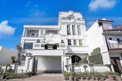 OYO 63319 Hotel Corinthian, Rudrapur