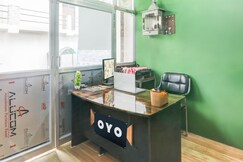 Hotel O ARYA PARADISE HOTEL, Auraiya