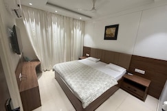 Khanna Luxe Villa | Entire 3BHK Apartment , Varanasi
