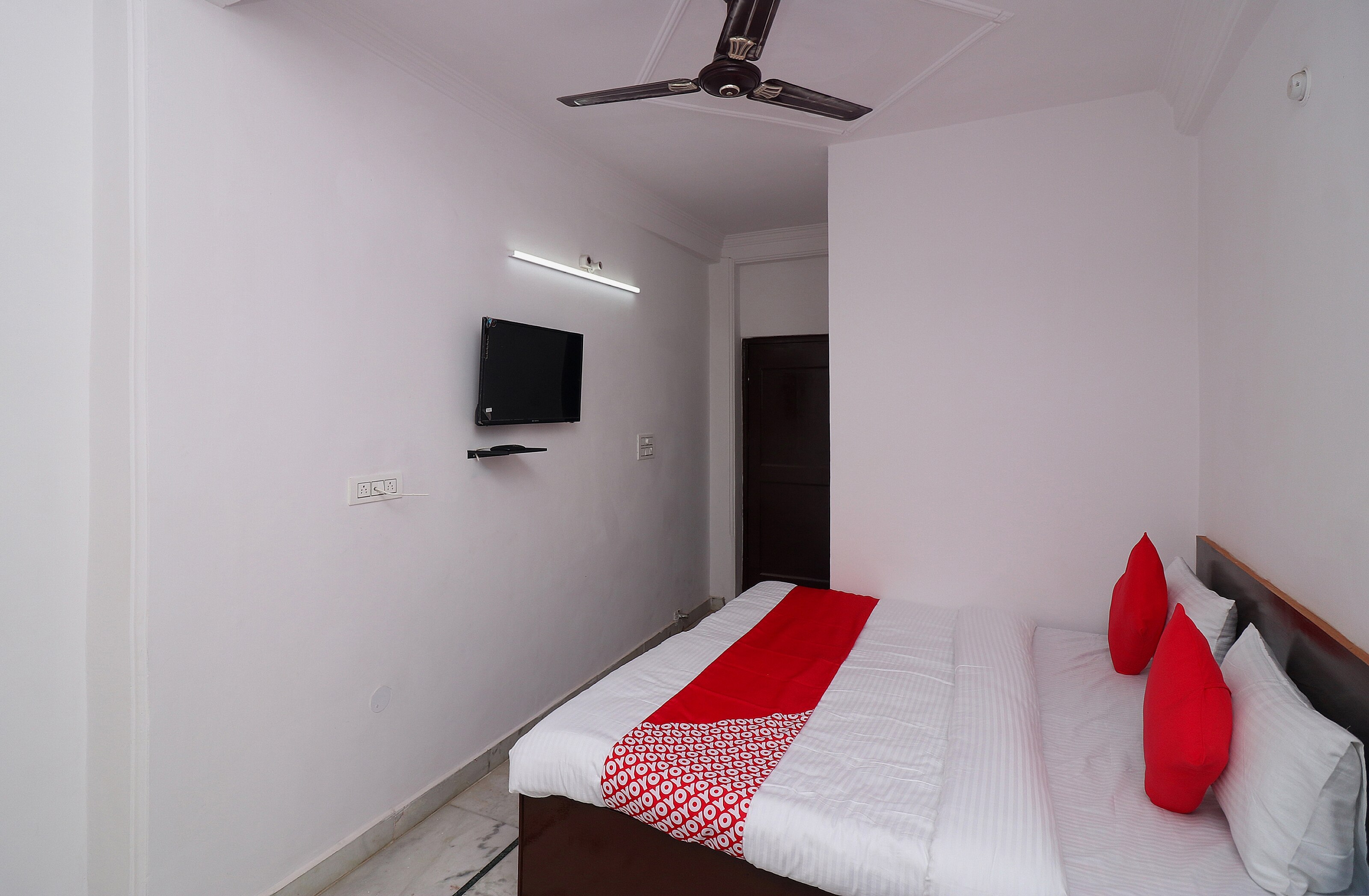 Hotel O Chandrabhaga - Tap to explore photos