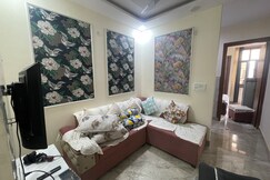 Paradise, Delhi