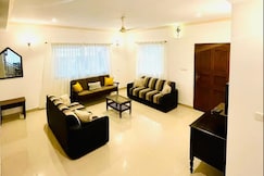 Varca 3BHK Villa with Field-View & Beach Proximity, Gokarna