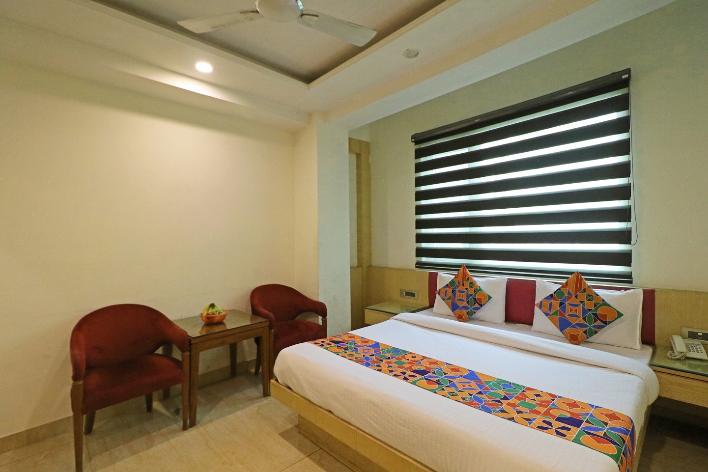 Hotel Mohit 2 Mins Walk From New Delhi Railway Station - Tap to explore photos
