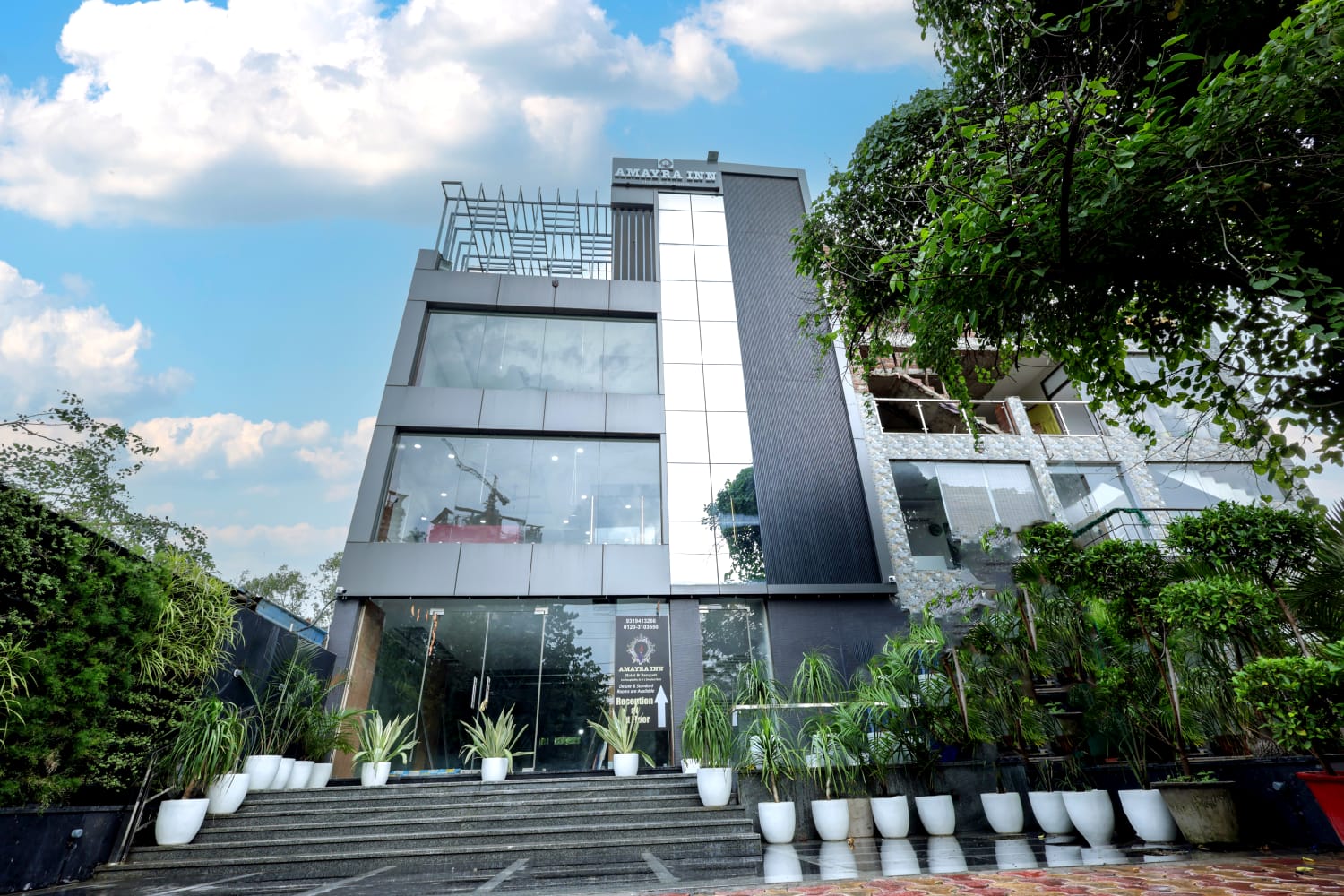 AMAYRA INN Vasundhara - Tap to explore photos