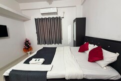 Sky Inn Lodging, Pune