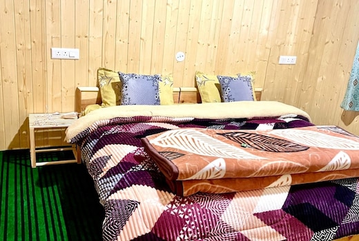 The Vajra Homestay By StayApart