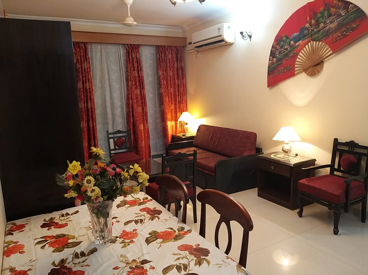 Spacious 2 BHK Apartment with Pool in Candolim - Tap to explore photos
