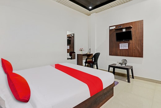 Hotel O R V Palce