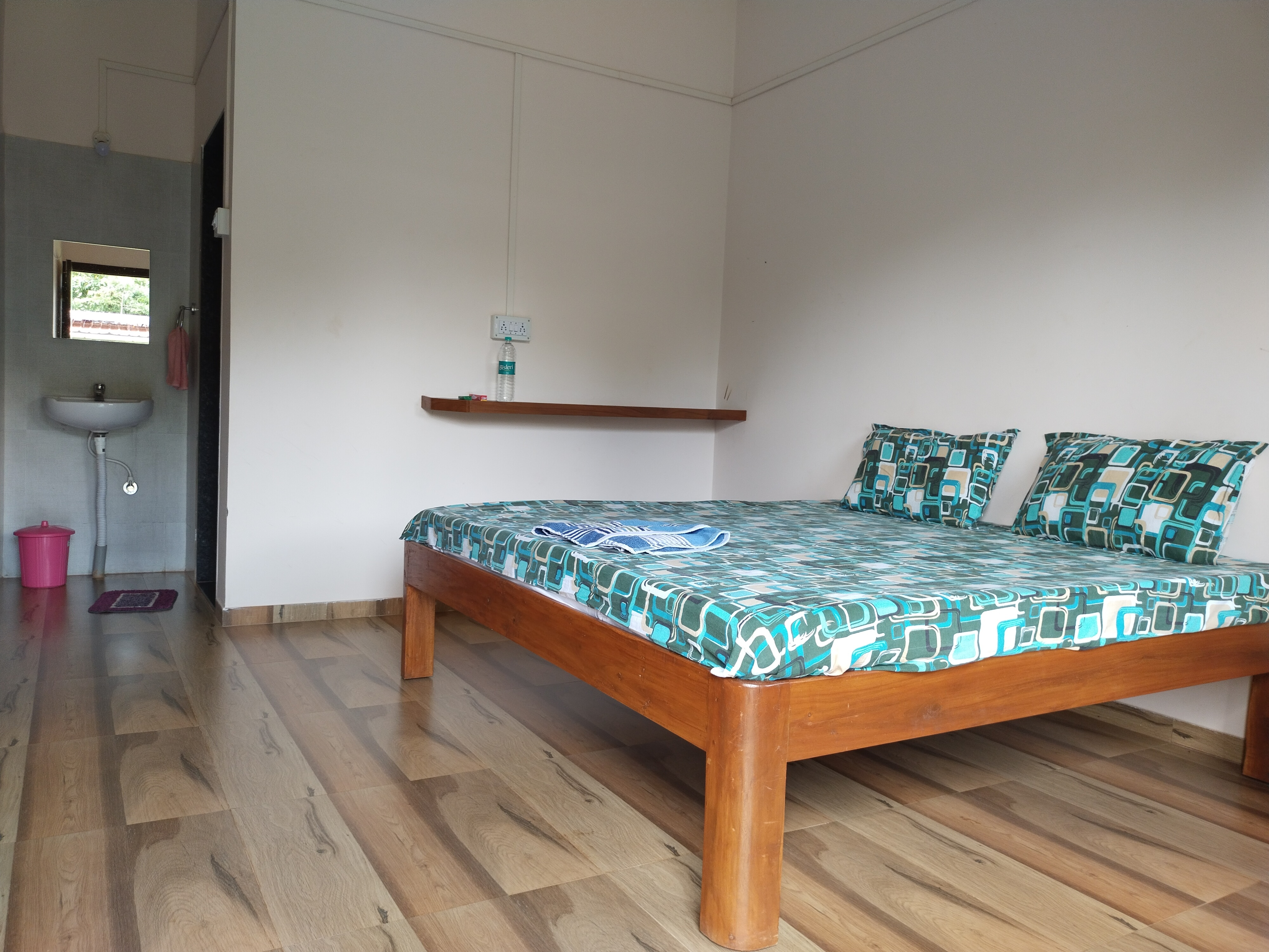 Shree Hotel 3