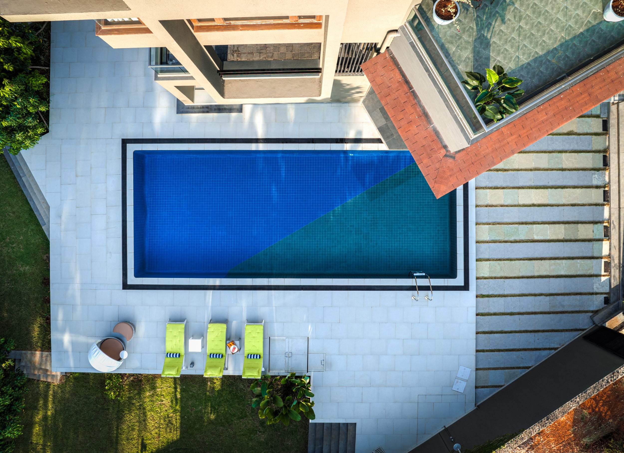 Villa 87 By ZenAway - 4 BHK, Pool, Gym, Breakfast - Tap to explore photos