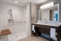 Home2 Suites by Hilton Garden Grove Anaheim, Orange