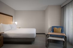 Homewood Suites by Hilton Alexandria / Pentagon South, Washington, D.C.