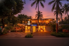 FabHotel Baga Village Home- Nr Baga Beach, Goa