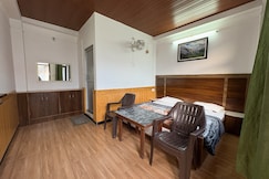 Sanjha Chulha | Rooms & Restaurant, Kandaghat