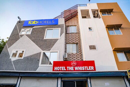 FabHotel The Whistler