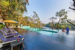 Silverbill Resorts
